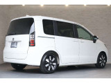 このお車はホンダ純正光脱臭・抗菌加工を納車前に致します。光触媒消臭は光触媒と銀イオンにより消臭とウイルス除菌や抗菌効果のダブル効果で車内を快適に保ちます。