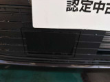 2台前を走る車両を検知し注意を喚起してくれるインテリジェントFCW(前方衝突予測警報)とエマージェンシーブレーキ付きです!カメラで車両や歩行者を認識し衝突を回避、又は被害を軽減してくれます。