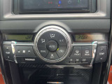【オートエアコン】一度お好みの温度に設定すれば、車内の温度を検知し風量や温度を自動で調整。快適な車内空間には必須の装備です!