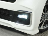 ◆フォグライト◆ 霧などの悪天候時、自車の位置を示すとともに前方や路肩が見えずらい時、近い位置をワイドに照らしてくれます