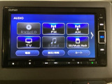 ドライブの必需品。見やすい・使いやすいメモリーナビを搭載。