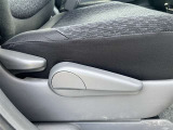 運転席は高さ調整可能です!どんな体型の方でもぴったりフィット!