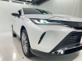 フォグランプ装着車です。暗い夜道の車両前方を明るく照らします