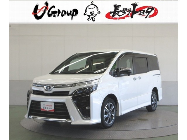 ヴォクシー 2.0 ZS 煌III 4WD 