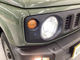 ヘッドライトで、個性も光る 、長く乗っていたい車です。