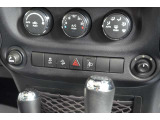 掲載車輌以外にもお客様のご要望のお車を幅広い仕入ネットワークよりお探しさせて頂きます、掲載車輌の内容で色は何色を探しているんだけど、などお気軽にご相談ください。TEL0438-62-8345