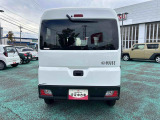 当店では、厳選した中古車を多数展示しております。軽自動車をはじめ、コンパクトカーやファミリーカーまで、お客様のライフスタイルに合わせた一台をご提案いたします。