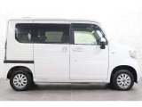 このお車はホンダ純正光脱臭・抗菌加工を納車前に致します。光触媒消臭は光触媒と銀イオンにより消臭とウイルス除菌や抗菌効果のダブル効果で車内を快適に保ちます。