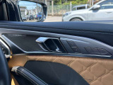 国道1号線に沿い横浜市営地下鉄「三ッ沢上町駅」から徒歩約10分。 BMW Premium Selection 横浜三ッ沢店 / 〒240-0062神奈川県横浜市保土ヶ谷区岡沢町322-3 / TEL:045-612-8488