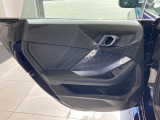 力強いディーゼルエンジンと美しいクーペスタイルを兼ね備えた220d Gran Coupe M Sport。日常からロングドライブまでBMWならではの走る歓びをお楽しみいただけます。