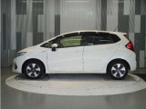 整備代金を車両本体価格に含んでおります。法定点検整備または定期点検を実施し、点検記録簿を発行致します。