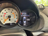 全車室内にて展示しております。雨天時でもお気軽にご来場くださいませ。