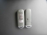 アドバンスドスマートキー+スペアキー装備