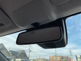 軽の看板が目印です!届出済 未使用車をお探しの方はこちらの看板を目印にお越しください。※似たような看板のお店がございますのでお間違えのないようご注意ください。