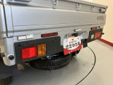ダイハツディーラーでは「ダイハツ認定U-CAR」という基準を設け、車選びに詳しくないお客様でも「安心して選べる」をご提供しています。