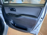 運転席ドア内側