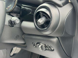 こちらのお車はMINI NEXT鶴ヶ島に展示中です。☆お問合せをお待ちしてます!