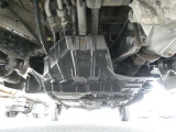 下廻りのサビは少ないお車ですが、雪国でお使いになるのでしたら長く乗っていただくためにも、是非とも防錆加工をオススメいたします!やはりサビは車の一番の大敵ですからね!