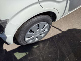☆お車についた傷やヘコミ、事故の修理もハヤシにお任せください。自社鈑金工場で修理ができますの安心です☆