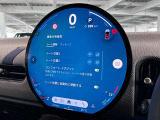 デジタルスピードメーター、航空機のコックピット操作箇所と同じ配色で目が疲れにくいように設計されてます。