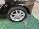 ダイハツ純正アルミホイール