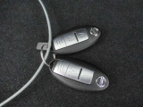 インテリジェントキー装備。ポケットやカバンに入れておくだけ。車両の始動操作を楽にする便利アイテム☆