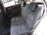 ご検討中のお車に装備されていない部品(ナビゲーションやドライブレコーダー等)や外装コーティング等のご相談もお気軽に弊社スタッフにお尋ねください。