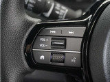 ◆オーディオリモコンスイッチ◆視点をそらすことなく、ボリューム調整・オーディオソース切替・選曲の操作が可能に。安全運転にひと役買います♪