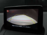 バックカメラ装備です☆狭い場所での運転をサポートします♪