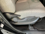 延長保証につきましてはお求めいただく車両によって保証料が異なりますので、当店スタッフまでお気軽にお問い合わせくださいませ。