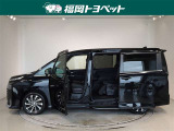両側パワースライドドア付きだから、狭い駐車スペースなどでの 乗り降りラクラク!小さなお子さまのいるご家庭には嬉しい装備。