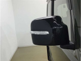 ドアミラーにウインカーを装備しており、スタイル、機能性の高いお車です!