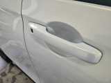 運転席側のドアノブです。