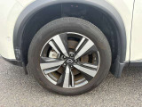 235/55R19