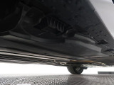気になる中古車の下廻り。もちろん、納車時には整備スタッフによる点検を実施致しますので安心してご購入いただけます。