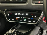 オートエアコンはこまめに温度調節するので、燃料の消費量をより少なくできます。シートヒーター付きなので寒い日も快適です。