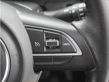 ◆クルーズコントロール◆ステアリングの右側には高速道路で威力を発揮するオートクルーズの操作スイッチががついています。手元で操作ができるので、安全に運転できます!