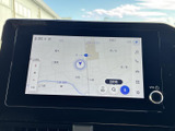 鮮明な地図表示で、運転中の視認性を高めました。正確な情報に基づいて、安全で快適なナビゲーションを実現します。