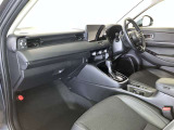 見通しのよいすっきりとした視界で、誰でも運転しやすいです。運転のしやすさは疲れにくさにも繋がりますよ♪