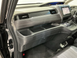 豊富に在庫を取り揃えています。 軽自動車からミニバン、セダン、SUV、話題のハイブリッド車などなど続々入荷中です!