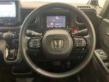 とても握りやすいステアリング!運転手の気持ちがそのまま伝わるかのような反応をしてくれます!!小物入れや各ボタンの配置にこだわり、とても使いやすいです!視認性も良いのでロングドライブもお任せ下さい!