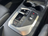 ≪駆け抜ける歓び≫ ≪Freude am Fahren≫