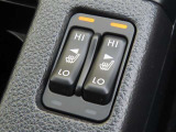 運転席、助手席にはシートヒーターが付いています。最近の冬場は例年よりも寒くなっています。。。シートヒーターがあるとないとじゃ大違い!ぜひお試しあれ!