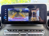 バックカメラが使用可能でございます。駐車が苦手な方も後方の映像を確認しながら後退する事が出来ますので安心できます。また、画像も鮮明でございますので物体の確認も容易に確認する事が出来ます。