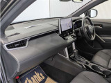 「中古車ハイブリッド保証」付き。ハイブリッド機構を無償で保証します。保証期間は、初度登録年月から10年目まで、またはロングラン保証が終わってから3年間。ただし累計走行距離が20万km以内です。
