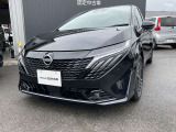 LEDヘッドライトハイビームアシスト機能付です。前方検知用カメラで、先行車や対向車のライト、道路状況・道路周辺の明るさを検知し、前方の視界を確保し手動で切り替えるわずらわしさを軽減します。