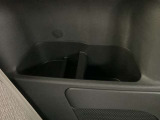 後席用ドリンクホルダーです