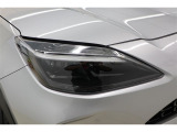 ■LEDライト■ 発光効率が非常に高い為、バッテリーに優しいのが特徴!見た目もシャープでおしゃれと、デザイン面でも人気の高いLEDヘッドライトです!