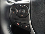 ステアリングスイッチが使い易いですね!