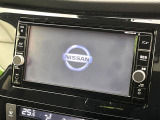 【純正ナビ】人気の純正ナビを装備。オーディオ機能も充実しており、Bluetooth接続すればお持ちのスマホやMP3プレイヤーの音楽を再生可能!毎日の運転がさらに楽しくなります!!
